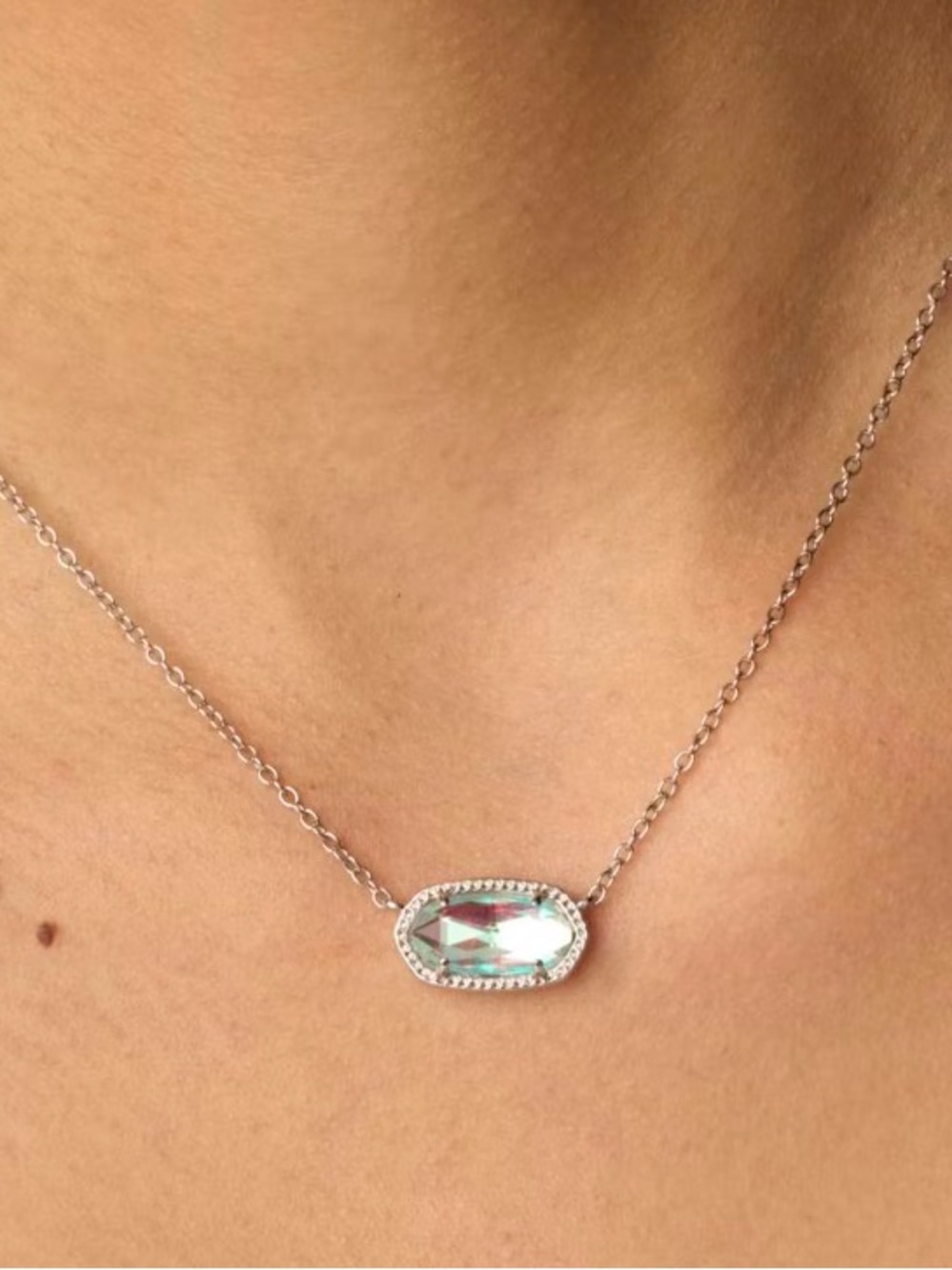 Kendra Scott Elisa Silver Pendant Rhodium Plated Necklace in Dichroic Glass